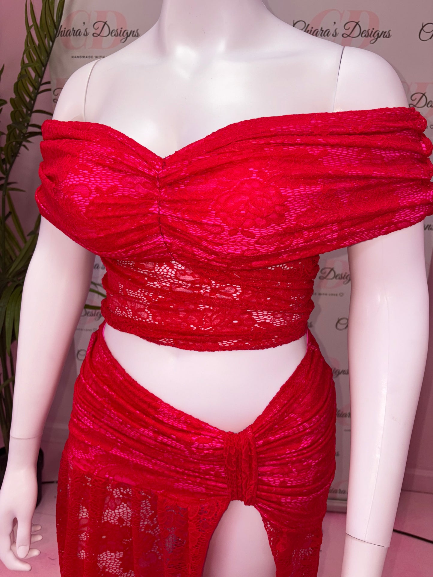 Alicia two piece (Size 14 ready to send)