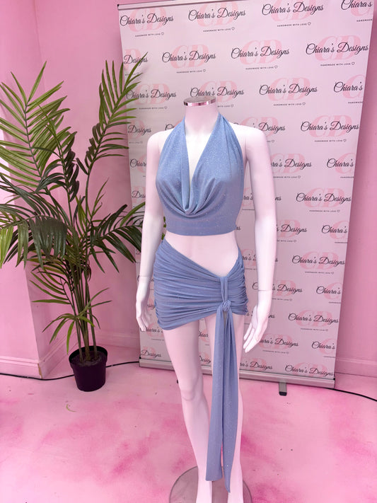 Naya two piece (size 6-8 ready to send)